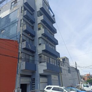 Edificio en Venta – 5 Niveles con Estacionamiento y Elevador (Av. 31 Poniente, Puebla)