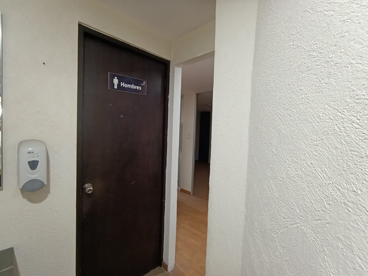 Edificio en Venta – 5 Niveles con Estacionamiento y Elevador (Av. 31 Poniente, Puebla) - Image 14