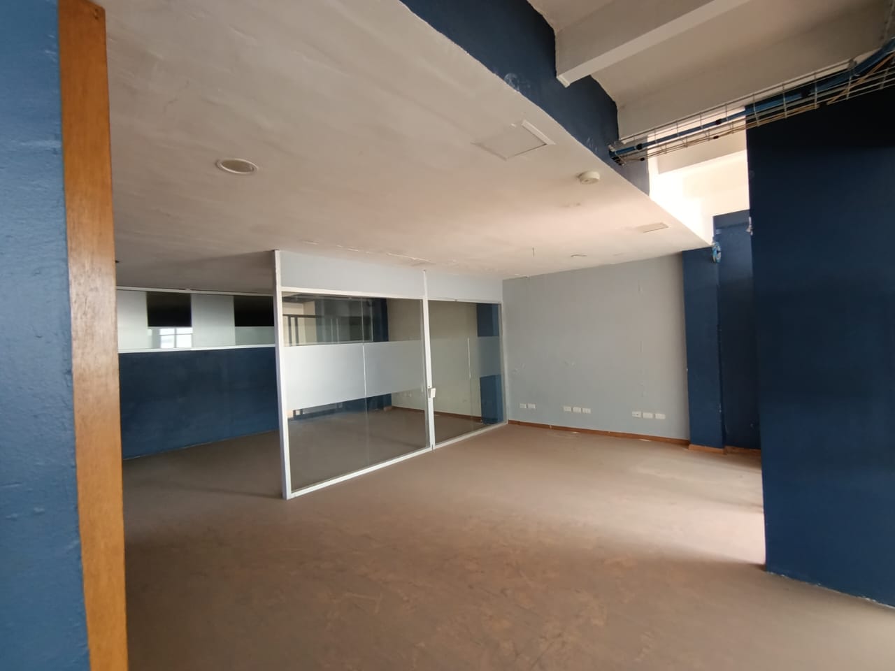 Edificio en Venta – 5 Niveles con Estacionamiento y Elevador (Av. 31 Poniente, Puebla) - Image 12